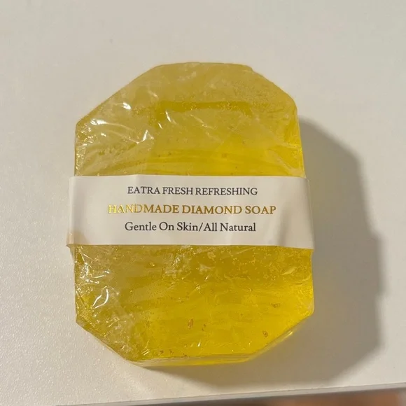 Handmade Diamond Soap - Yellow - Picture 1 of 3